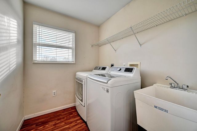 8500 Moonstone Court, Florence, KY 41042