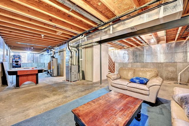 8500 Moonstone Court, Florence, KY 41042