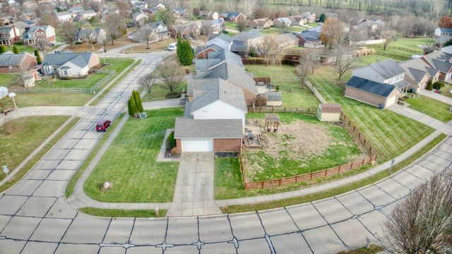 8500 Moonstone Court, Florence, KY 41042