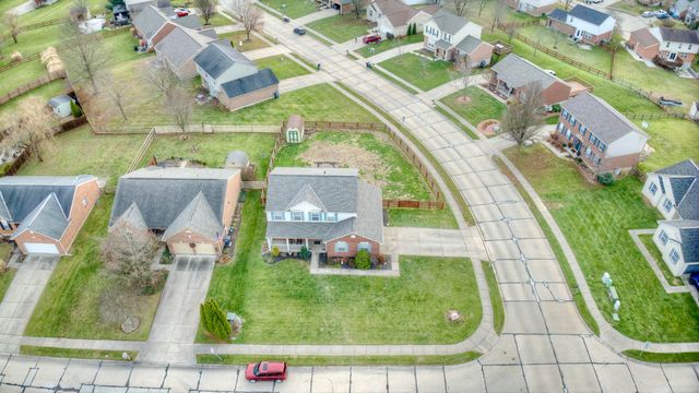 8500 Moonstone Court, Florence, KY 41042