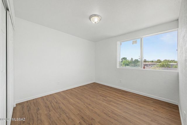 5880 S Del Moral Boulevard, Tucson, AZ 85706