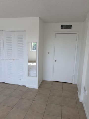 6980 NW 186th St 3-525A, Hialeah, FL 33015