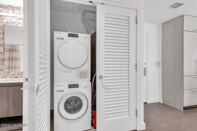 30 Melrose Terrace 204, Long Branch, NJ 07740