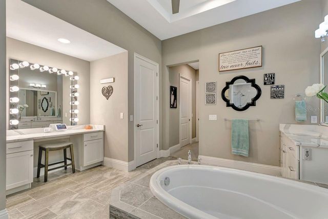14922 FISHHAWK PRESERVE DRIVE, Lithia, FL 33547