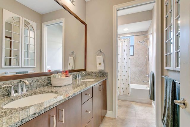 14922 FISHHAWK PRESERVE DRIVE, Lithia, FL 33547