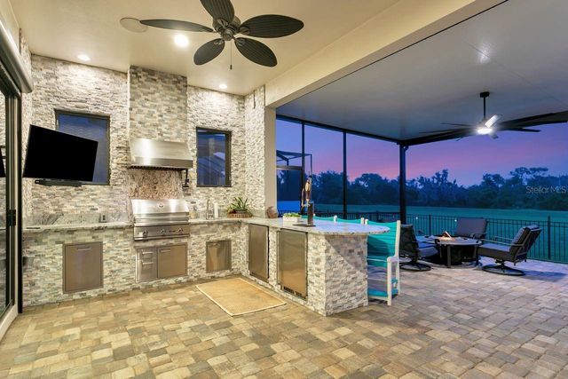 14922 FISHHAWK PRESERVE DRIVE, Lithia, FL 33547