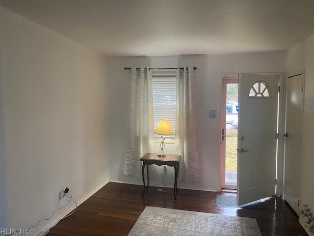 17036 N Carolina AVE, Windsor, VA 23487