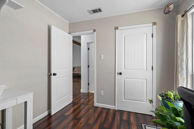 411 Bonita Vista DR, Buda, TX 78610