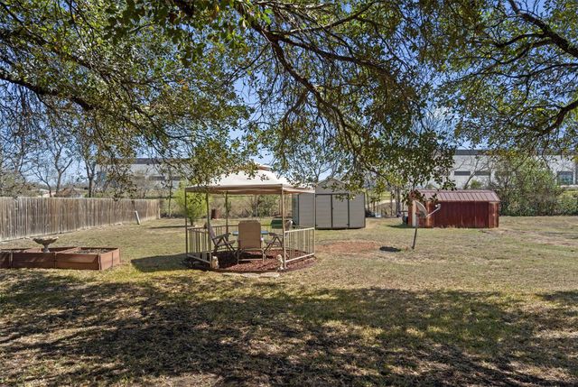 411 Bonita Vista DR, Buda, TX 78610