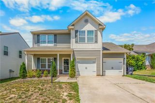 427 Inlet Place Drive, Winston-salem, NC 27127