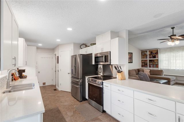 9117 Grimes Drive, Rogers, AR 72756