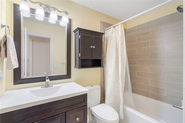 9117 Grimes Drive, Rogers, AR 72756