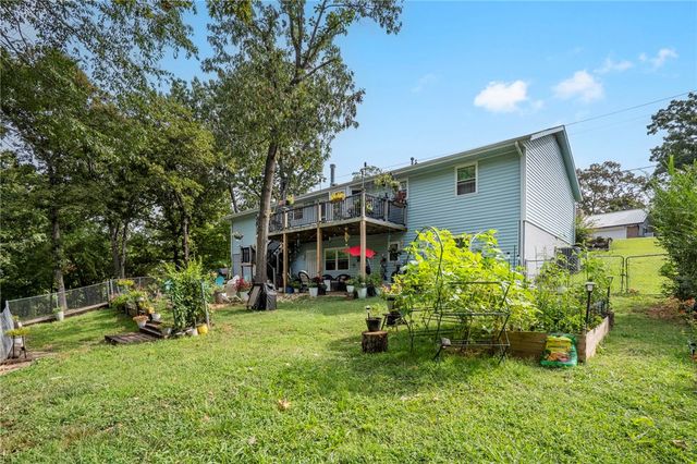 9117 Grimes Drive, Rogers, AR 72756