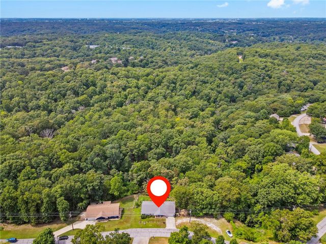 9117 Grimes Drive, Rogers, AR 72756