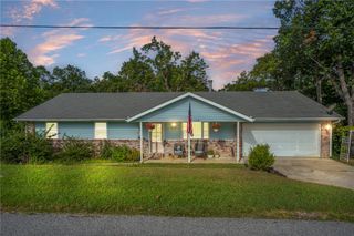 9117 Grimes Drive, Rogers, AR 72756