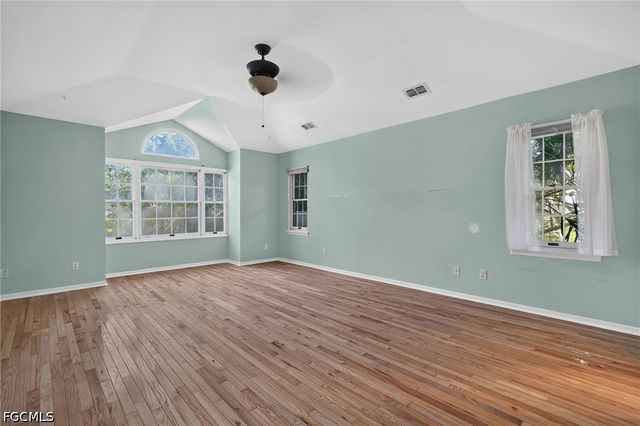 1460 Manuels DR, Fort Myers, FL 33901