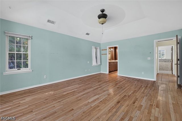 1460 Manuels DR, Fort Myers, FL 33901