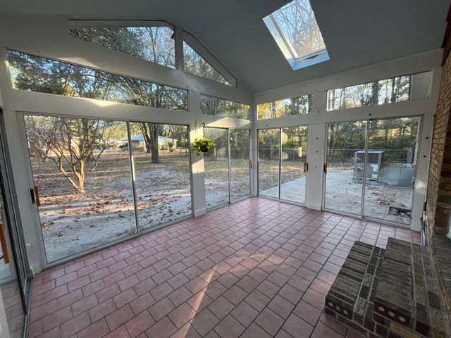 115 Donna Drive, Summerville, SC 29483