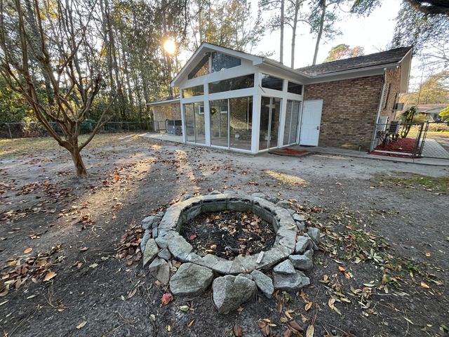 115 Donna Drive, Summerville, SC 29483