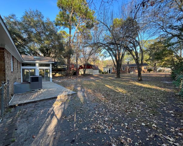 115 Donna Drive, Summerville, SC 29483