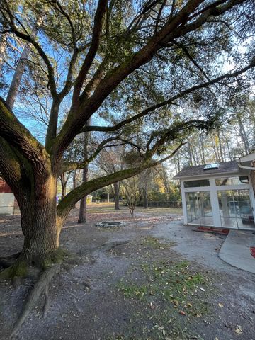 115 Donna Drive, Summerville, SC 29483