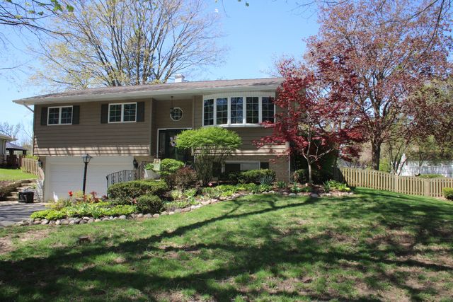 207 York Place, New Lenox, IL 60451
