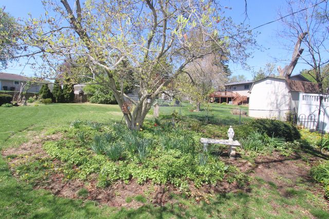207 York Place, New Lenox, IL 60451