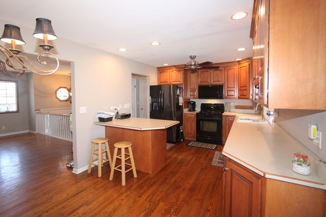 207 York Place, New Lenox, IL 60451