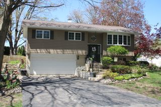 207 York Place, New Lenox, IL 60451