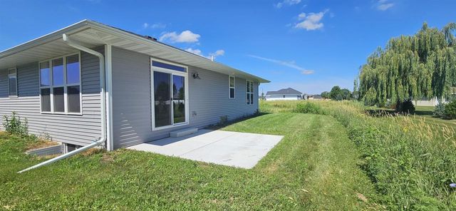 706 TAMBOUR COURT, De Pere, WI 54115