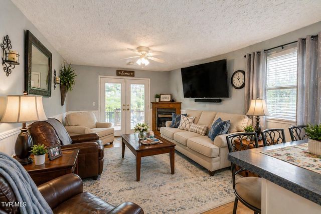 404 Charleston Street, Weber City, VA 24290