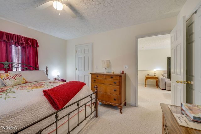 404 Charleston Street, Weber City, VA 24290