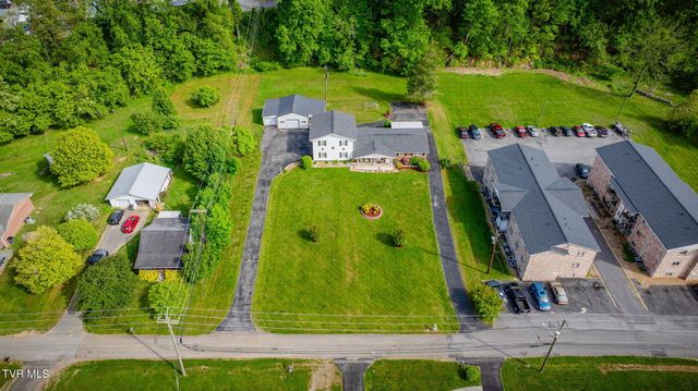 404 Charleston Street, Weber City, VA 24290