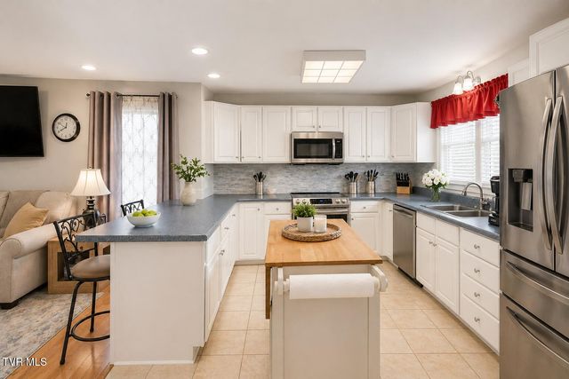 404 Charleston Street, Weber City, VA 24290