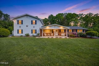 404 Charleston Street, Weber City, VA 24290