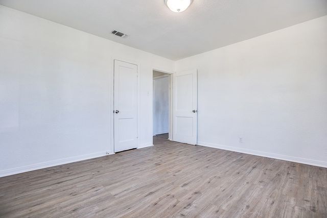 45 E 21st Street, San Angelo, TX 76903