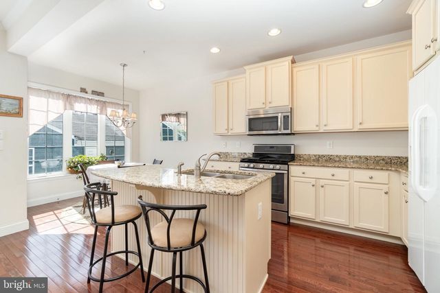 401 LINE ROAD, Mechanicsburg, PA 17050