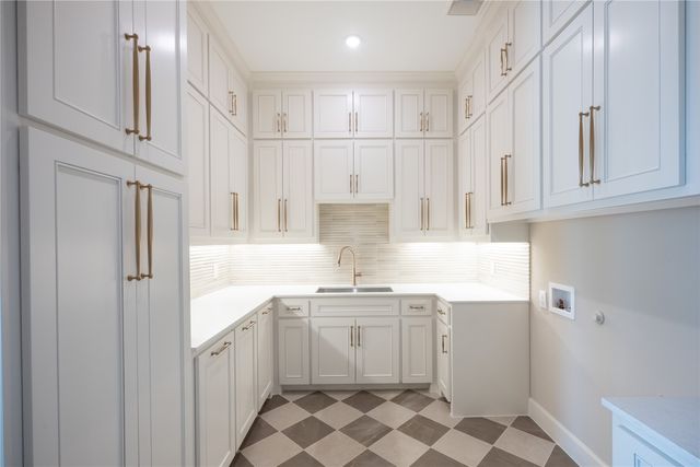 102 Deer Crossing Road, Gunter, TX 75058