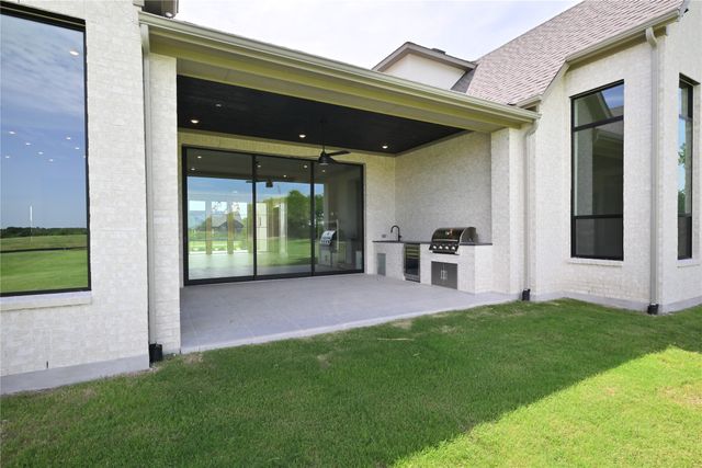 102 Deer Crossing Road, Gunter, TX 75058