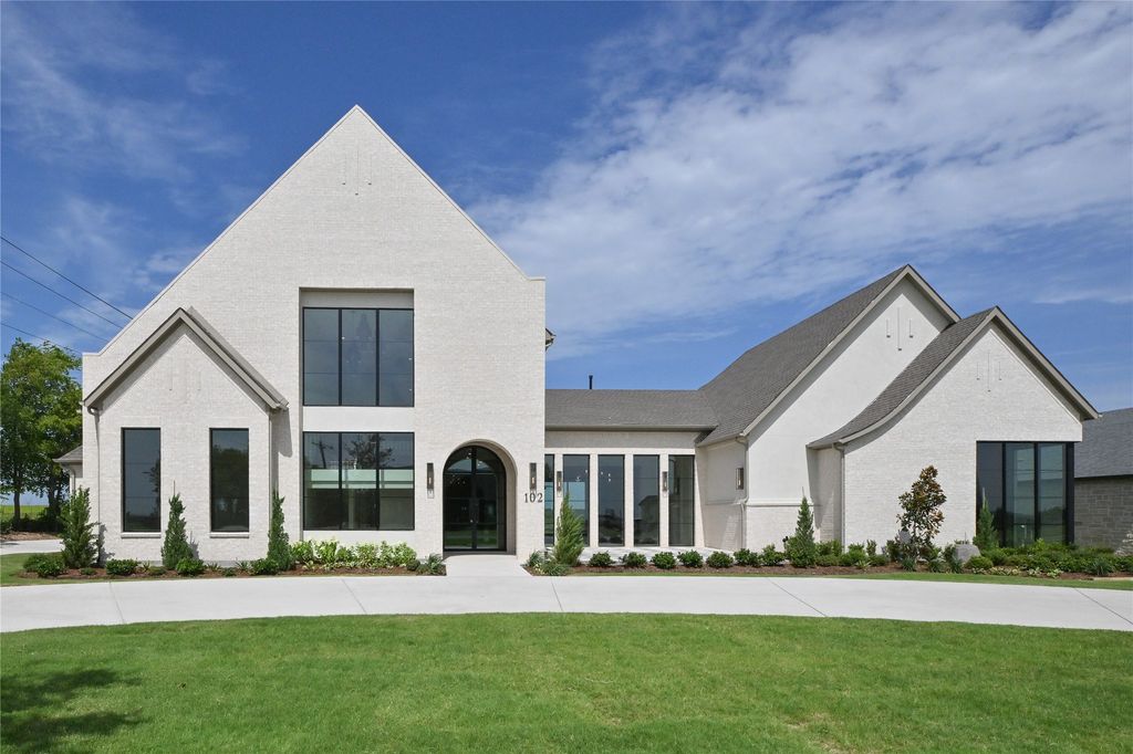 102 Deer Crossing Road, Gunter, TX 75058