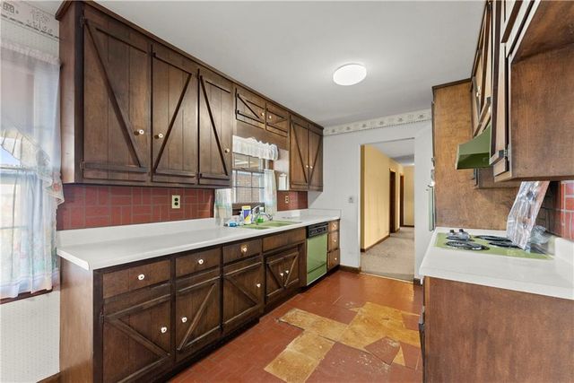 3750 Robinson Drive, Oakwood, GA 30566