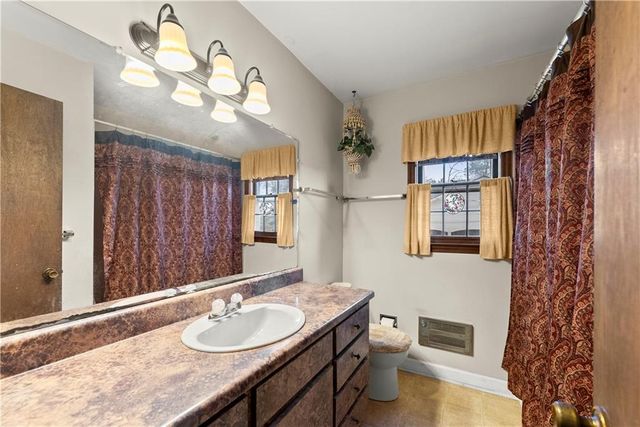 3750 Robinson Drive, Oakwood, GA 30566