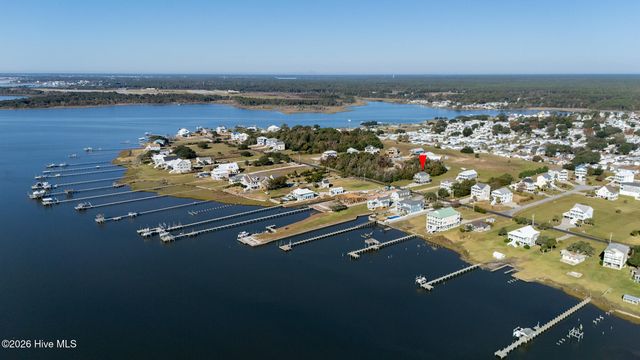 278 Live Oak Road, Newport, NC 28570