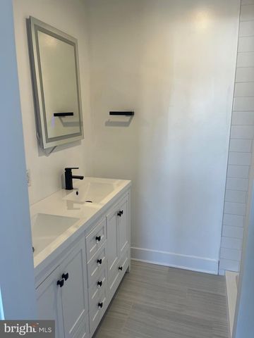 6413 LIMEKILN PIKE, Philadelphia, PA 19138