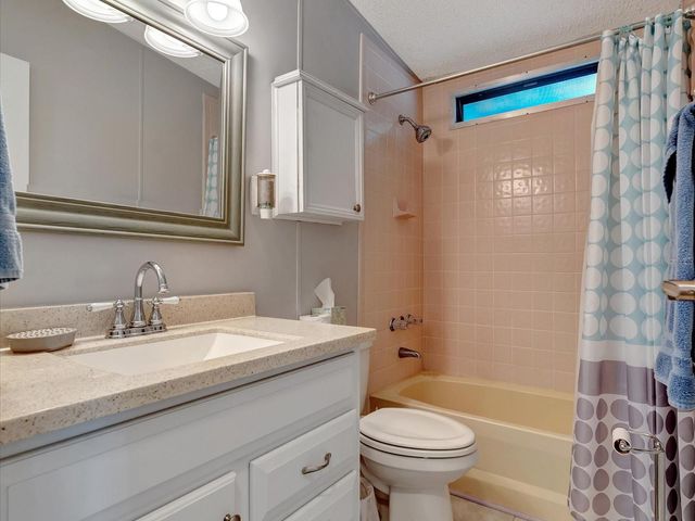 199 S PORT ROYAL LANE, Apollo Beach, FL 33572