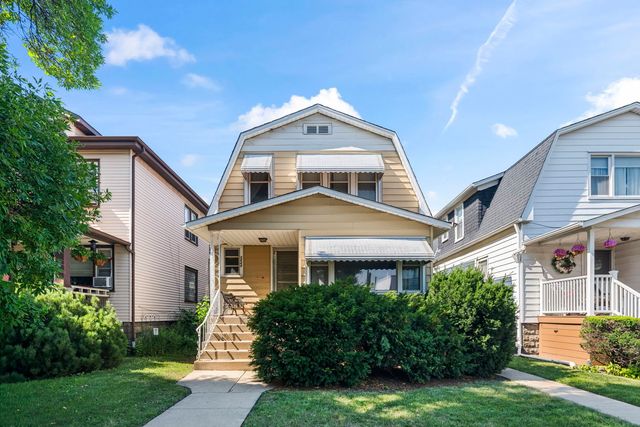 5848 W Catalpa Avenue, Chicago, IL 60630