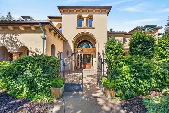 9680 N Los Lagos Cir, Granite Bay, CA 95746