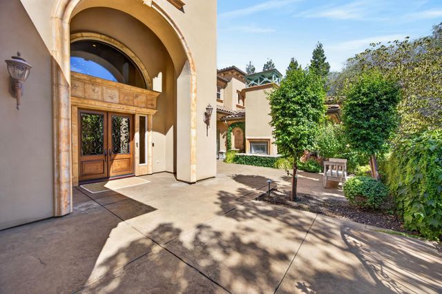 9680 N Los Lagos Cir, Granite Bay, CA 95746
