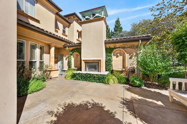 9680 N Los Lagos Cir, Granite Bay, CA 95746