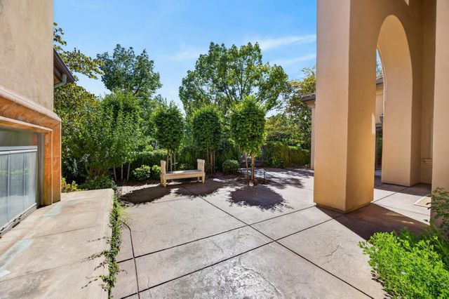9680 N Los Lagos Cir, Granite Bay, CA 95746